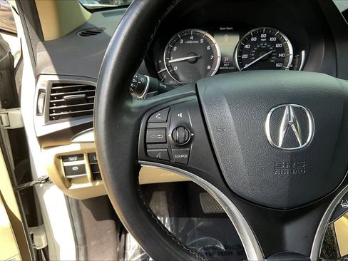 Used 2020 Acura MDX SH-AWD image 11