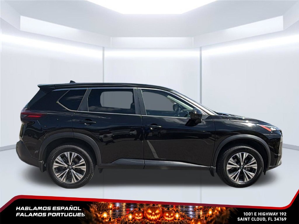 Used 2023 Nissan Rogue SV FWD image 7