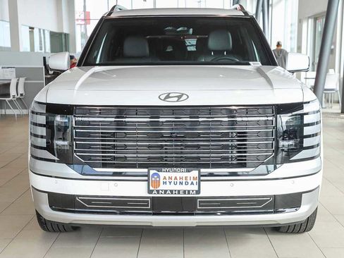 New 2026 Hyundai Palisade Calligraphy image 2