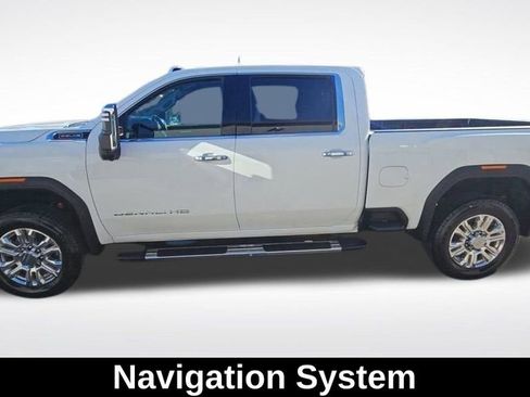 Used 2023 GMC Sierra 2500 Denali image 5