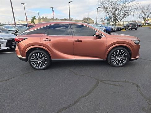 Used 2023 Lexus RX 350 Premium Plus image 2
