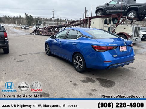 Used 2021 Nissan Sentra SV image 6