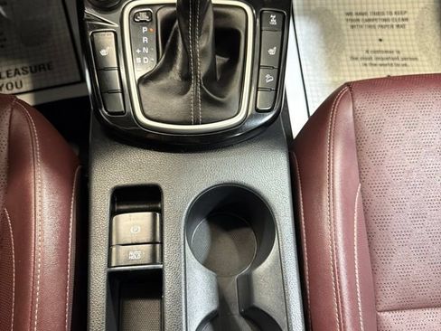 Used 2022 Kia Seltos SX AWD/4WD image 33