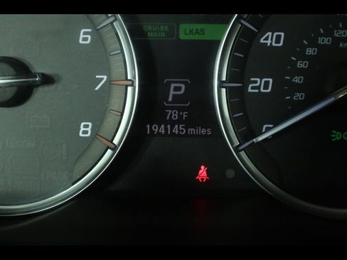 Used 2015 Acura TLX w/ Technology Package image 20