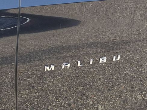 Used 2023 Chevrolet Malibu LT image 13