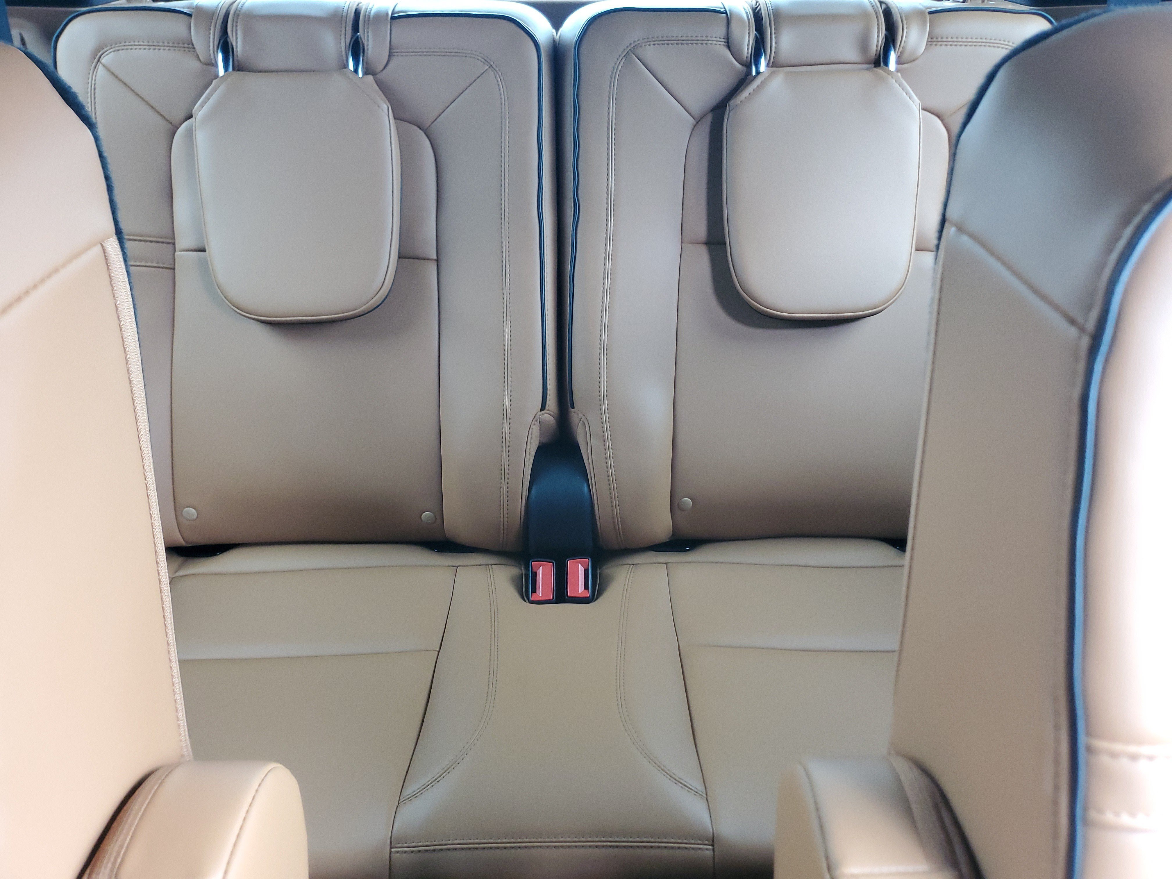 Certified 2023 Lincoln Aviator Black Label w/ Dynamic Handling Package AWD/4WD image 20