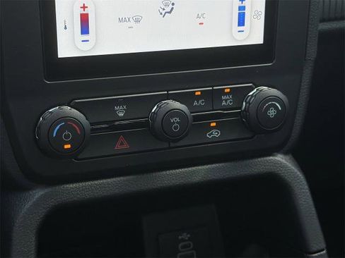 New 2025 Ford Ranger XL image 17