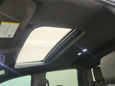 Used 2021 Chevrolet Silverado 1500 High Country w/ Technology Package image 58