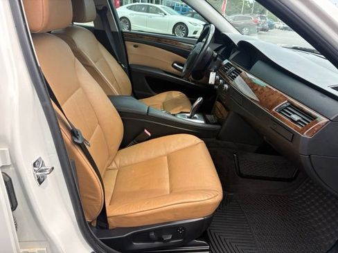 Used 2009 BMW 528i Sedan RWD image 21