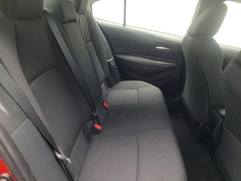 Used 2021 Toyota Corolla LE image 19