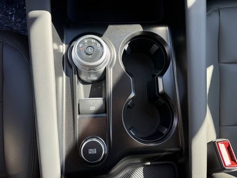 New 2026 Ford Explorer Active image 16