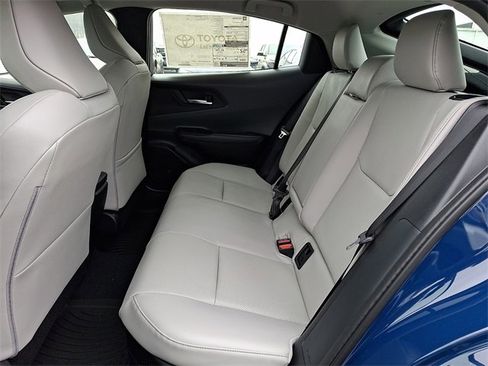 New 2026 Toyota Prius XLE image 5