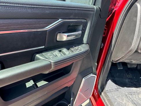 New 2026 RAM 2500 Laramie AWD/4WD image 21