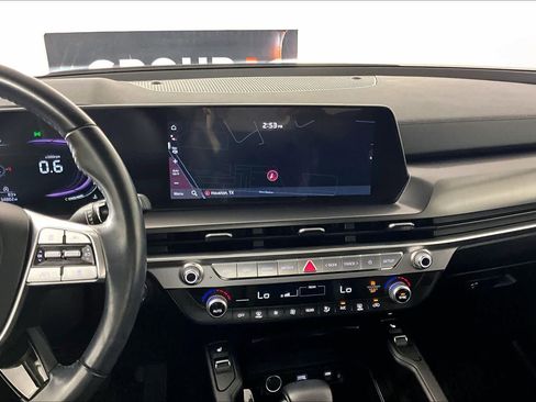 Used 2024 Kia Telluride S FWD image 6