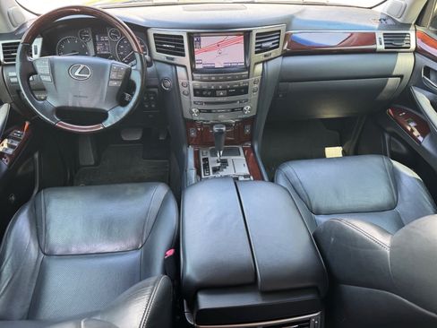 Used 2015 Lexus LX 570 4WD image 12