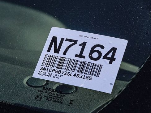 New 2025 Nissan Kicks Play S w/ Interior Electronics Package FWD image 27