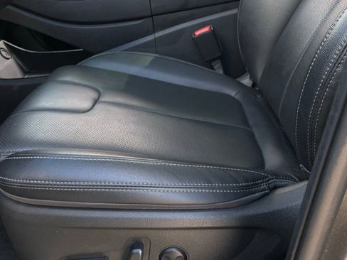 Used 2023 Hyundai Santa Fe SEL w/ Premium Package image 21