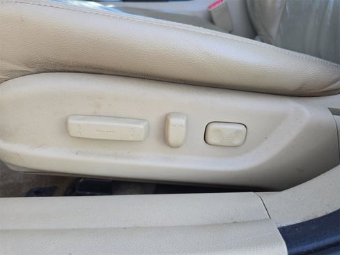 Used 2010 Honda Accord EX-L image 16