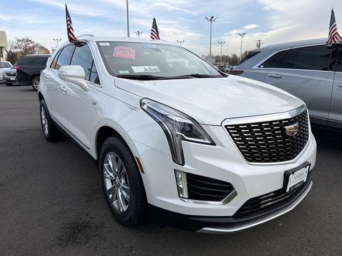 Used 2020 Cadillac XT5 Premium Luxury image 4