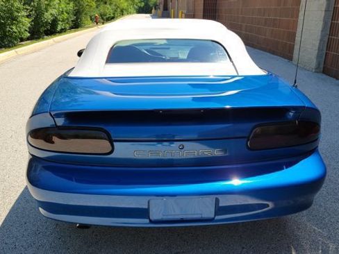Used 1995 Chevrolet Camaro Z28 image 21