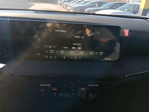 New 2026 Nissan Kicks SR w/ Illumination Package image 16