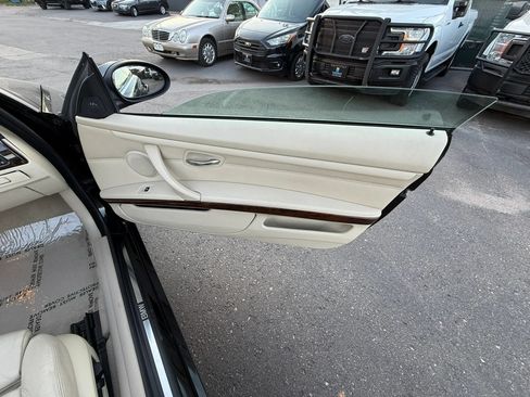 Used 2008 BMW 335i Convertible RWD image 25
