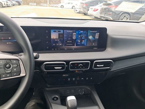 New 2026 Nissan Sentra SV w/ Floor Mat Package image 18