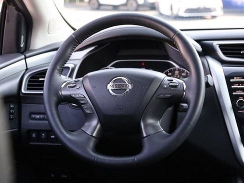 Used 2019 Nissan Murano SL w/ SL Technology Package FWD image 25