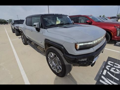 Used 2025 GMC Hummer EV 3X w/ Battery Pack, 24 Module Pack AWD/4WD image 2