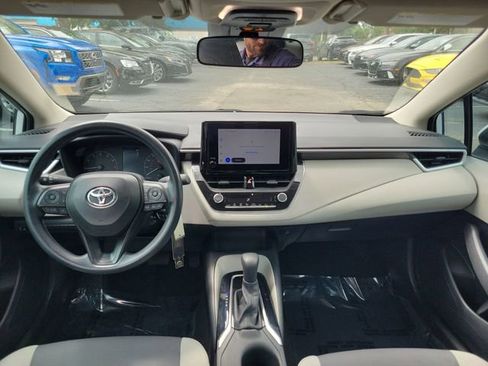 Used 2024 Toyota Corolla LE FWD image 22