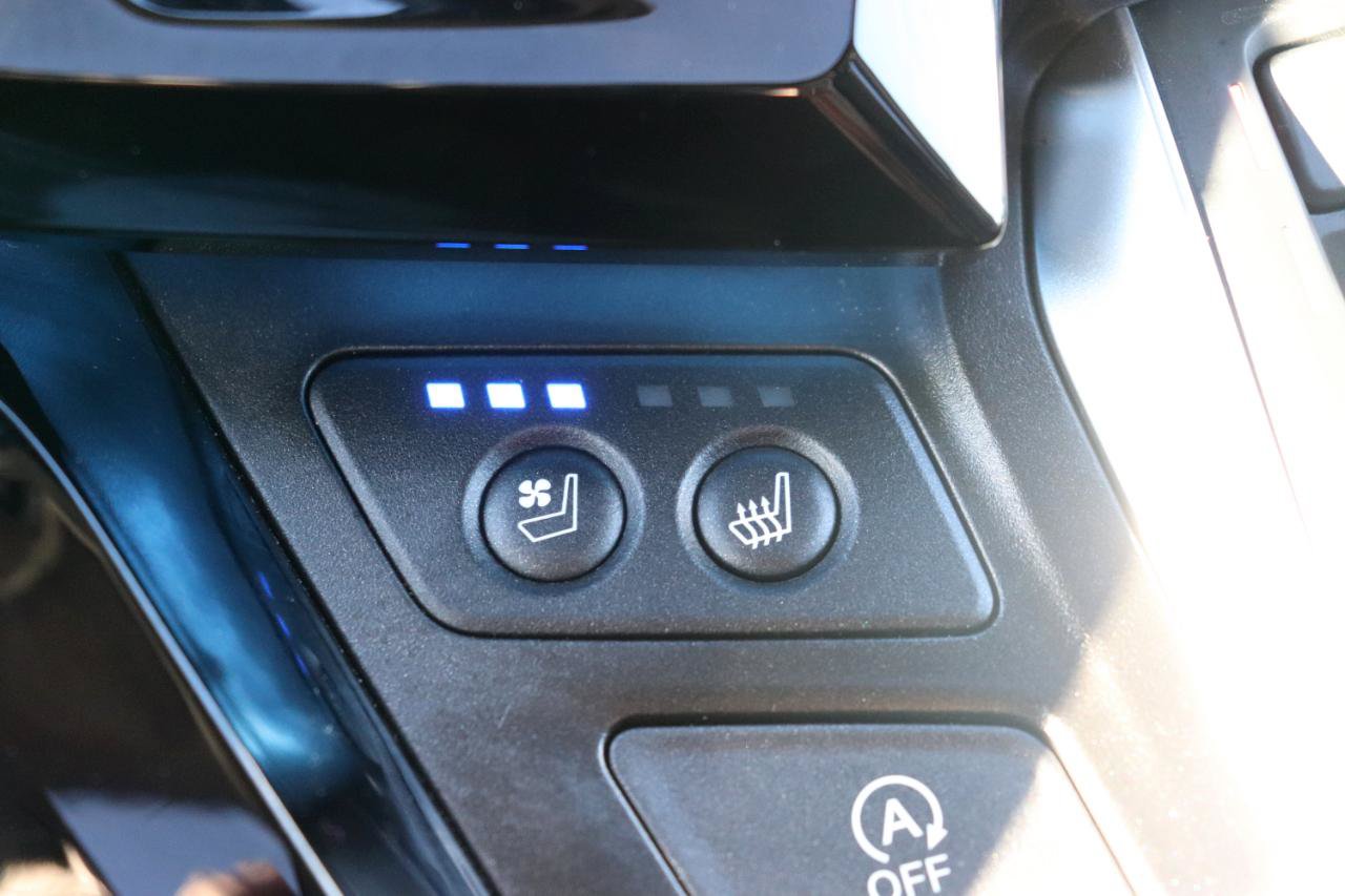 Used 2026 Honda Odyssey Elite image 45