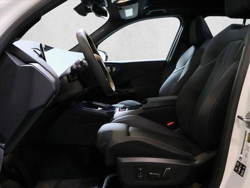 New 2026 BMW X3 xDrive30 w/ Convenience Package AWD/4WD image 4