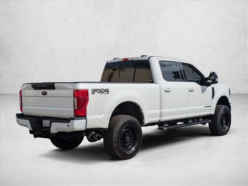 Used 2021 Ford F250 Lariat image 5