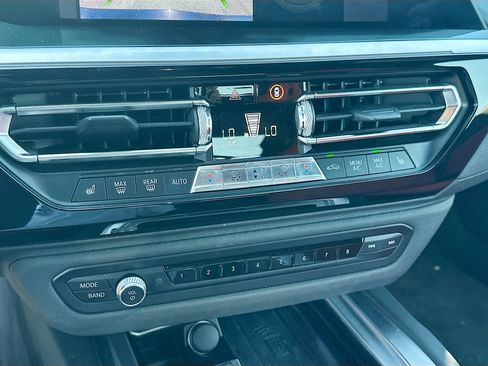 Used 2020 BMW Z4 M40i w/ Executive Package image 16