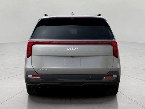 New 2026 Kia Carnival FWD image 5