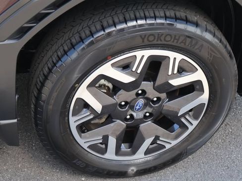 Certified 2026 Subaru Forester Premium AWD/4WD image 27