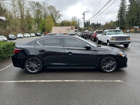 Used 2019 Acura ILX image 4