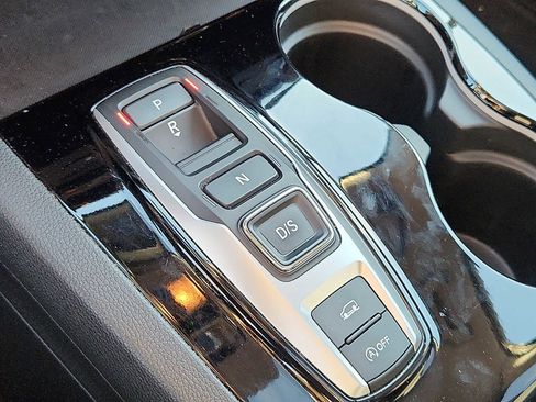 Certified 2022 Honda Pilot Touring image 14