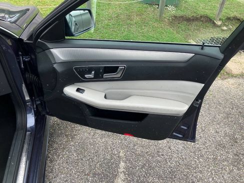 Used 2016 Mercedes-Benz E 350 Sedan image 17