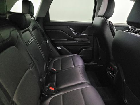 Used 2022 Lincoln Corsair AWD w/ Premium Package image 19