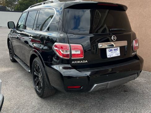 Used 2020 Nissan Armada Platinum w/ Captain's Chairs Package image 4