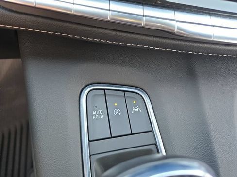 Used 2022 Cadillac Escalade Sport w/ Touring Package AWD/4WD image 33