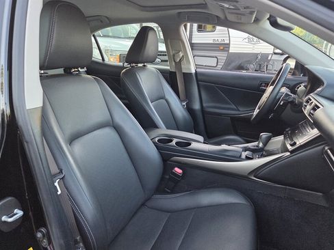 Used 2014 Lexus IS 250 w/ Navigation Package image 21