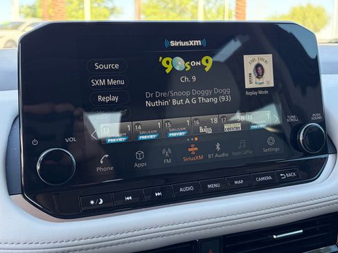Used 2023 Nissan Rogue SL w/ SL Premium Package FWD image 24
