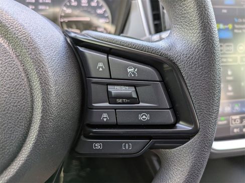 Certified 2025 Subaru Crosstrek 2.0i Premium image 23