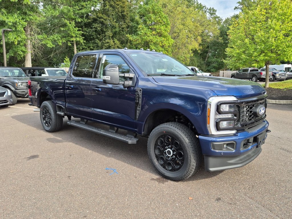 New 2027 Ford F250 Lariat w/ Black Appearance Package AWD/4WD image 4