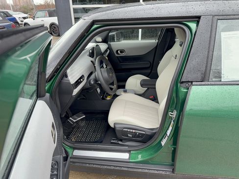 New 2026 MINI Cooper 4-Door Hardtop image 5