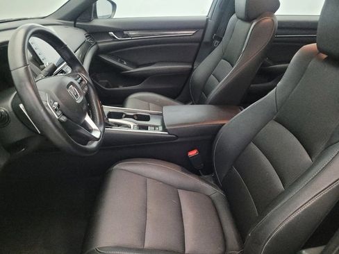 Used 2019 Honda Accord Sport image 17