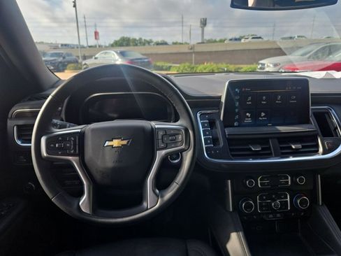 Used 2023 Chevrolet Tahoe LT w/ LT Signature Package RWD image 17