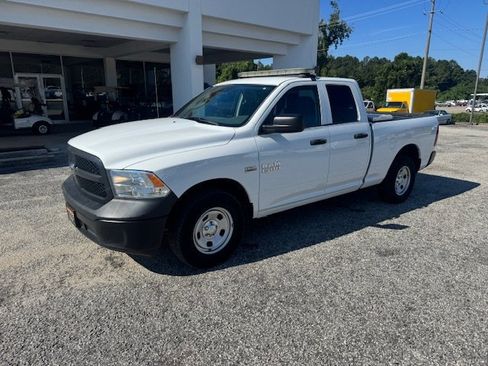 Used 2017 RAM 1500 Tradesman image 2